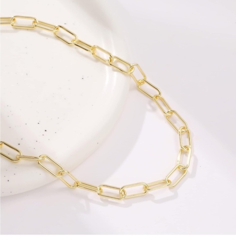 GOLD 18k Gold Plated Chain Linked Necklace - Picture 2 of 4